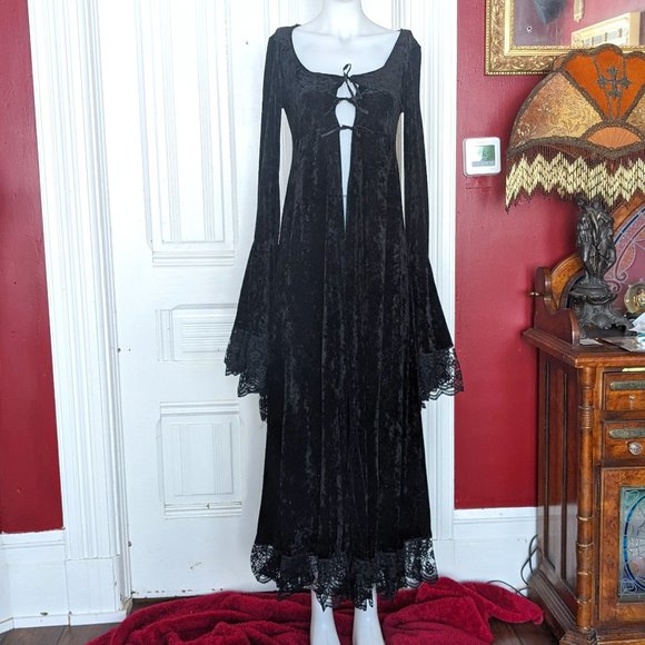 Rare Tiger Alternative London Gothic Velvet Peignoir Vintage 90s